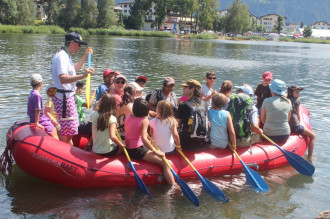 Bootstaxi auf hoher See